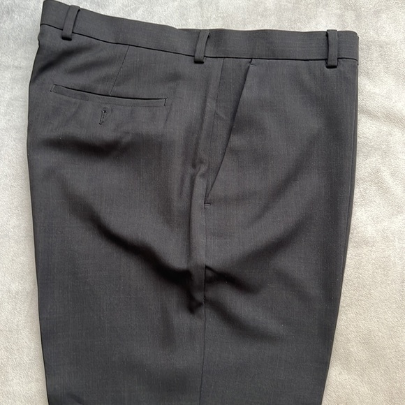 Perry Ellis Portfolio| Size 34W x 32L | 100% Polyester | Dress pants| Never Worn - Picture 3 of 13